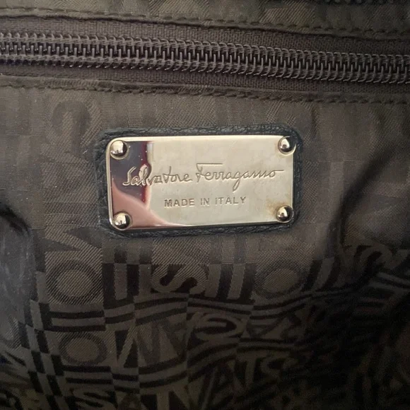 Salvatore Ferragamo Pebbled Leather Satchel/Crossbody - Picture 8 of 11